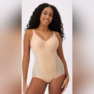 Bali Women's Shapewear in Nude